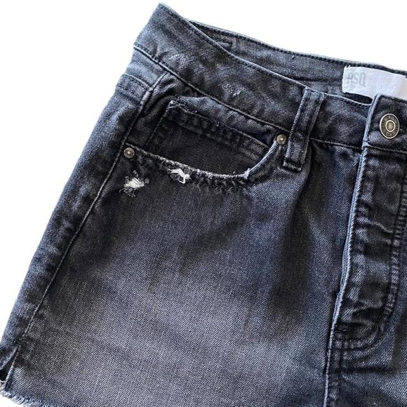 RSQ Vintage High Rise Black Jean Shorts with Raw Hem 3 / W26 - Picture 2 of 11